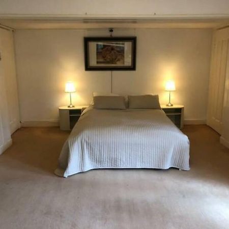 Vrijstaande Rietgedekte Villa Nabij Uitvalswegen Wassenaar Esterno foto