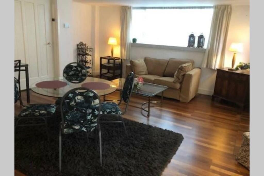 Vrijstaande Rietgedekte Villa Nabij Uitvalswegen Wassenaar Esterno foto