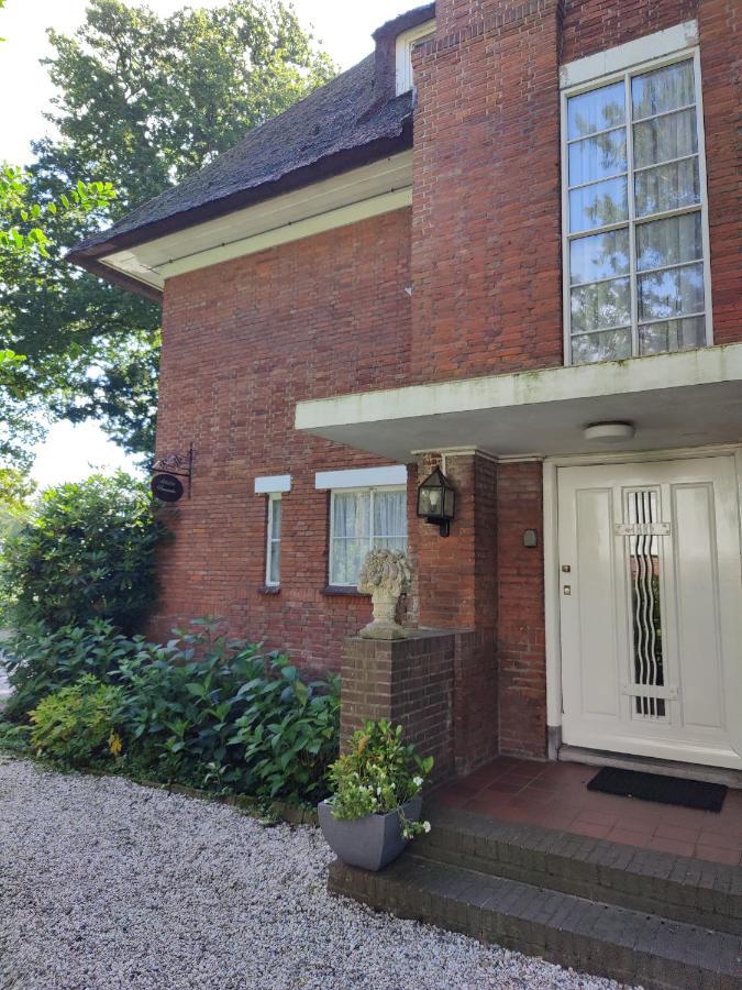Vrijstaande Rietgedekte Villa Nabij Uitvalswegen Wassenaar Esterno foto